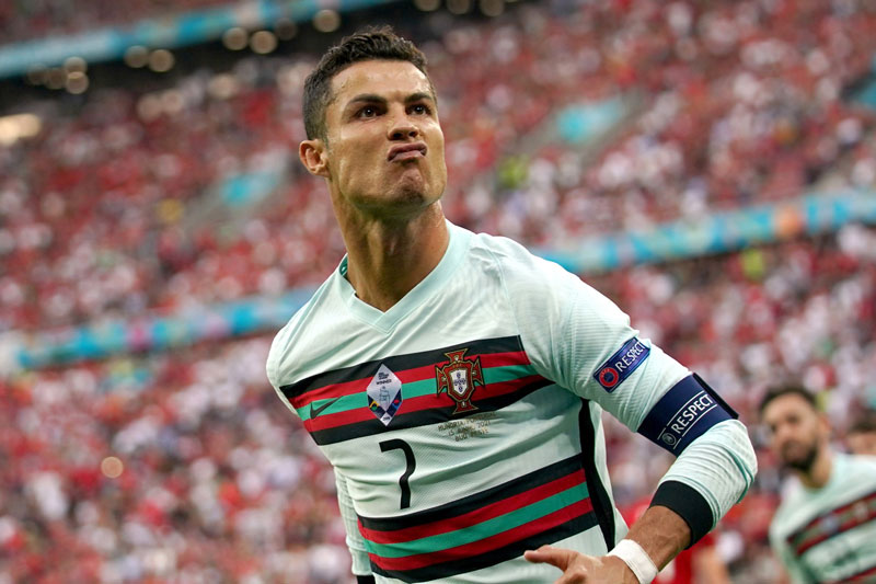 Ronaldo giành giải Vua phá lưới Euro 2021 với năm bàn và một kiến tạo