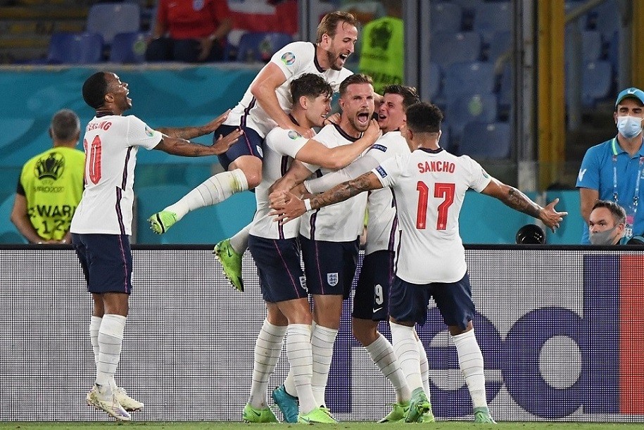 Chiến thắng tưng bừng Ukraine, tuyển Anh lần đầu lọt vào bán kết EURO 2020