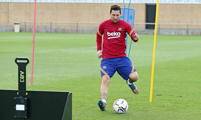 Messi là tên bạo chúa trong các buổi tập